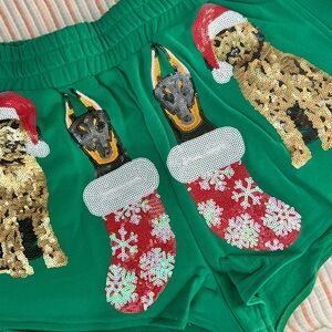 NWOT QUEEN OF SPARKLES QOS Christmas Puppy Shorts